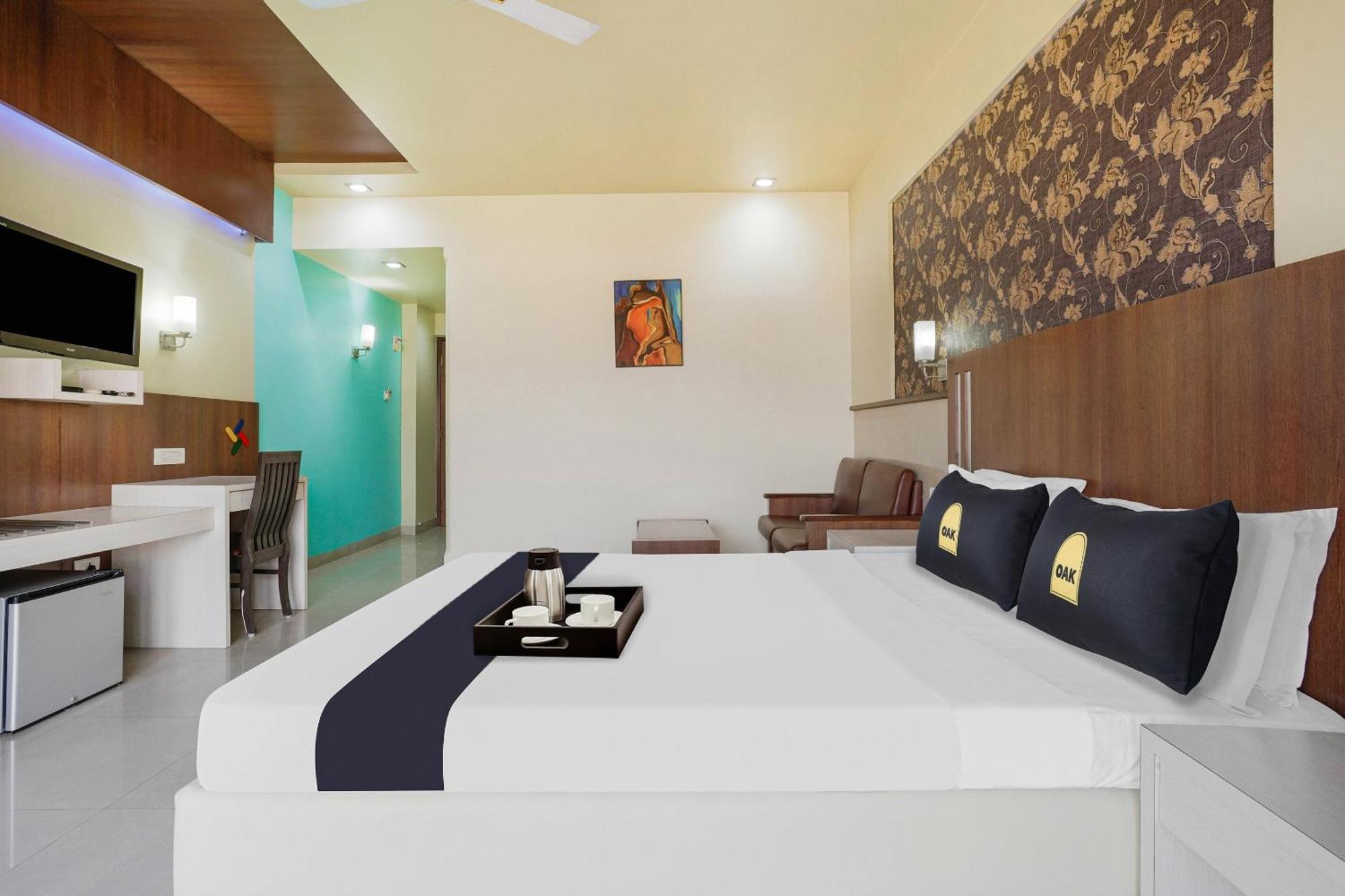 Hotel Vista Premium Tark A Family Hotel Near Igi Airport Delhi New Delhi Exterior foto