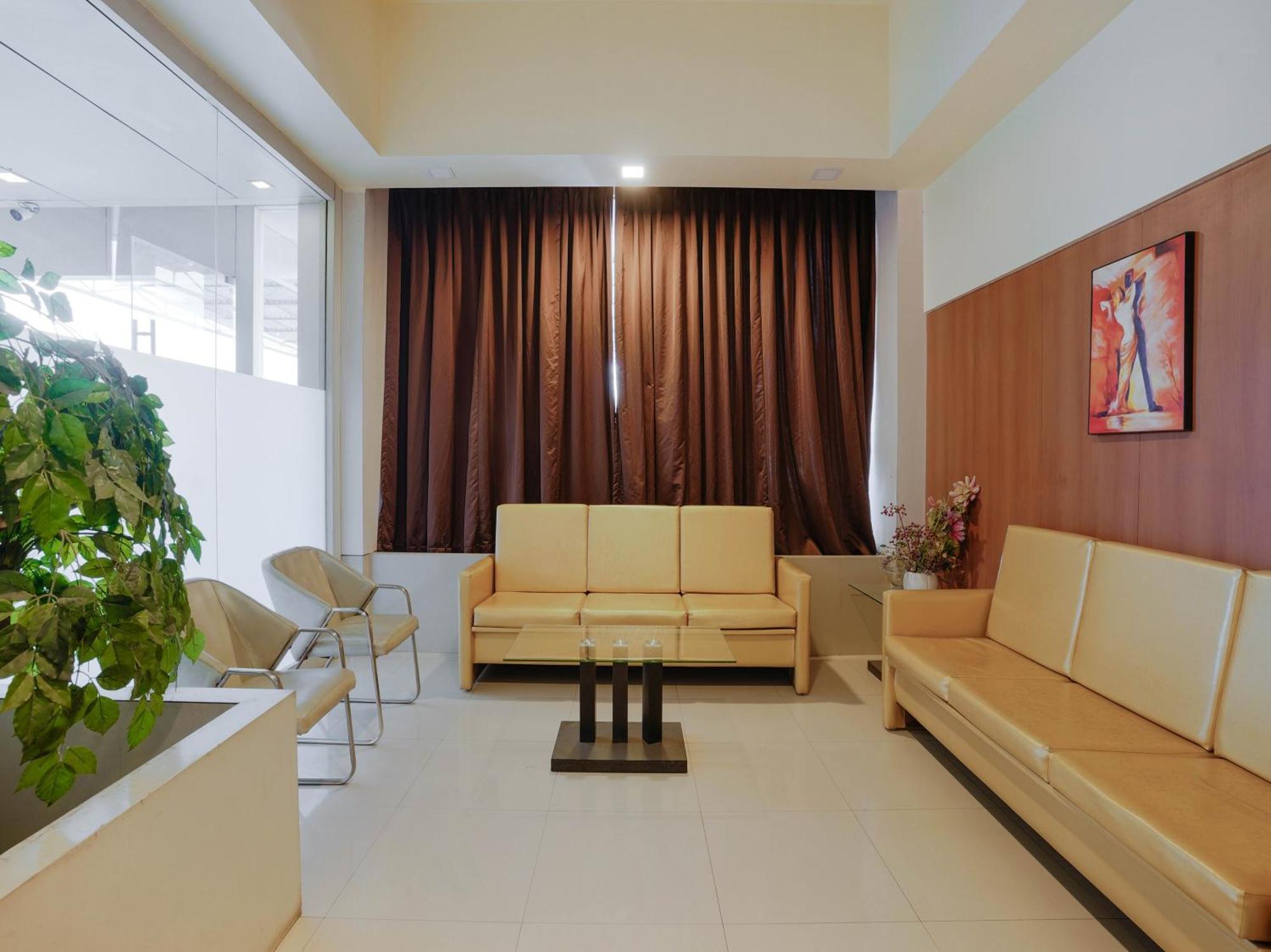 Hotel Vista Premium Tark A Family Hotel Near Igi Airport Delhi New Delhi Exterior foto